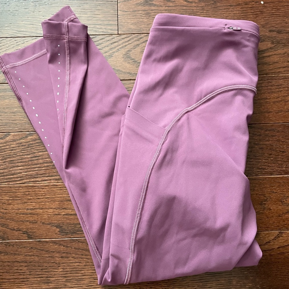 lululemon athletica Women's capri - Picture 6 of 12